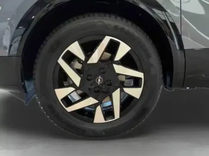 Photo 10 Opel Mokka  1.2 Turbo Hybrid 145ch Ultimate e-DCT6