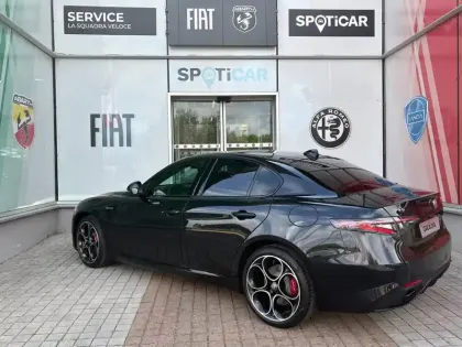 Photo 5 Alfa Romeo Giulia  2.2 Diesel 210ch Veloce Q4 AT8