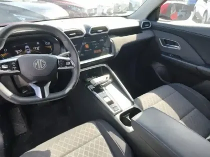Photo 9 Mg ZS  1.5 Hybrid+ 197ch Comfort