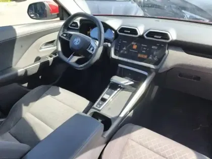 Photo 10 Mg ZS  1.5 Hybrid+ 197ch Comfort