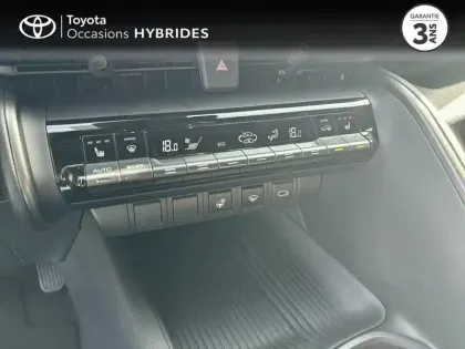 Photo 14 Toyota C-HR  1.8 Hybride 140ch Design NG23