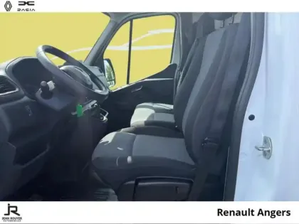 Photo 12 Renault Master  Fg F3300 L2H2 2.3 Blue dCi 135ch Confort Euro6