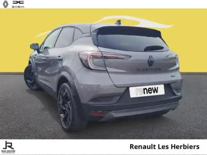 Photo 13 Renault Captur  1.8 E-Tech full hybrid 160ch esprit Alpine - 25