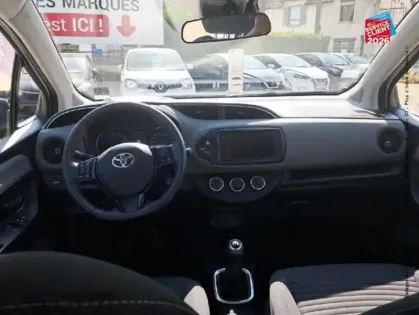 Photo 14 Toyota Yaris  70 VVT-i France Connect 5p RC19
