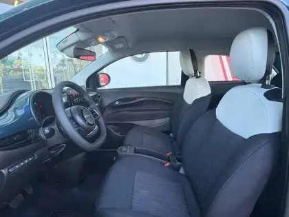 Photo 14 Fiat 500  e 118ch 42kWh Icône (Certinergy 6000? déduit)
