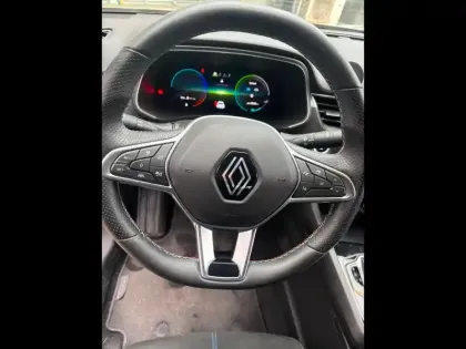 Photo 11 Renault Arkana  1.6 E-Tech 145ch full hybrid esprit Alpine -24