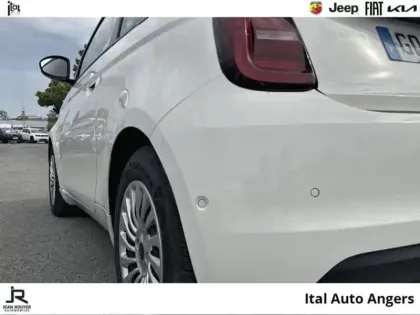 Photo 11 Fiat 500  e 95ch Pack Confort MY23