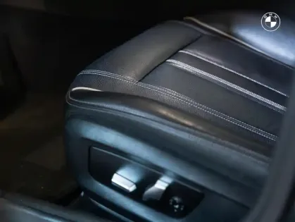 Photo 8 BMW Serie 5 Série 5 540iA 340ch Luxury