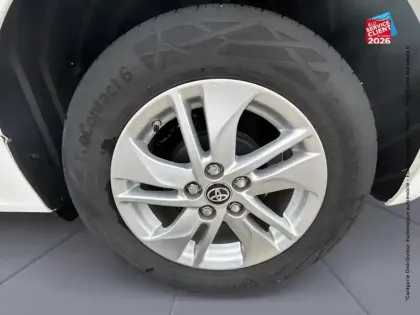Photo 9 Toyota Yaris  120 VVT-i Dynamic 5p MY22