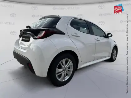 Photo 5 Toyota Yaris  120 VVT-i Dynamic 5p MY22