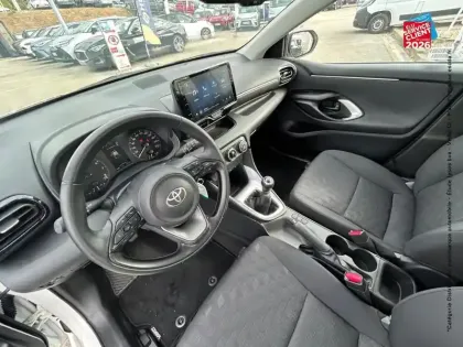 Photo 14 Toyota Yaris  120 VVT-i Dynamic 5p MY22