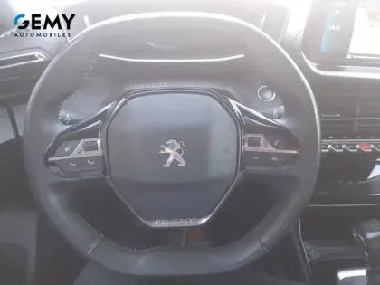Photo 20 Peugeot 2008  PureTech 100 S&S BVM6