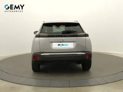 Photo 30 Peugeot 2008  PureTech 100 S&S BVM6