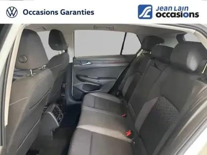 Photo 5 Volkswagen Golf  1.5 eTSI OPF 130 DSG7