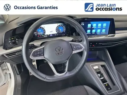 Photo 14 Volkswagen Golf  1.5 eTSI OPF 130 DSG7
