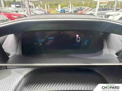 Photo 16 Peugeot 2008  PureTech 130 S&S BVM6