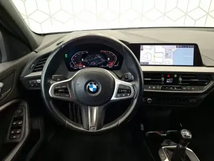 Photo 12 BMW Serie 1 118i 136 ch