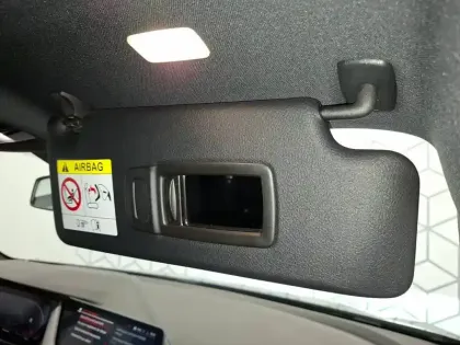 Photo 40 BMW Serie 1 118i 136 ch