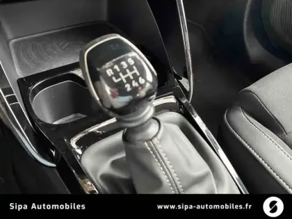 Photo 16 Citroën C3  Turbo 100 ch Manuelle