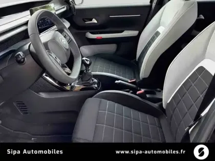 Photo 8 Citroën C3  Turbo 100 ch Manuelle