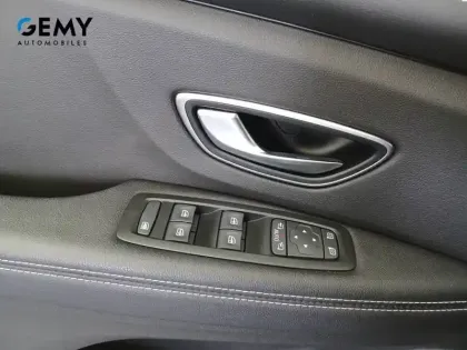 Photo 31 Renault Scenic  TCe 140 FAP