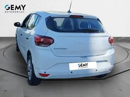 Photo 6 Dacia Sandero  SCe 65