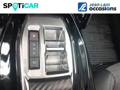 Photo 13 Peugeot 2008  PureTech 130 S&S EAT8
