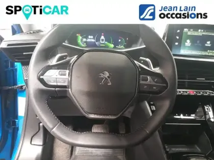 Photo 8 Peugeot 2008  PureTech 130 S&S EAT8