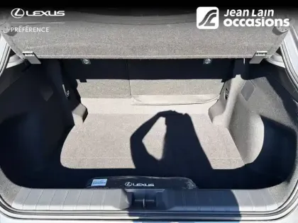 Photo 9 Lexus Lbx  2WD