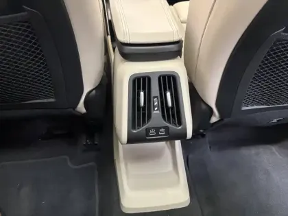 Photo 8 BMW Serie 2 Active Tourer 218i 136 ch DKG7