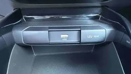 Photo 16 Kia Stonic  1.0 T-GDi 100 ch BVM6