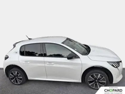 Photo 11 Peugeot 208  Electrique 50 kWh 136ch