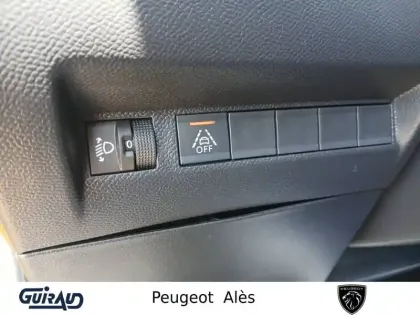 Photo 20 Peugeot 208  Electrique 50 kWh 136ch