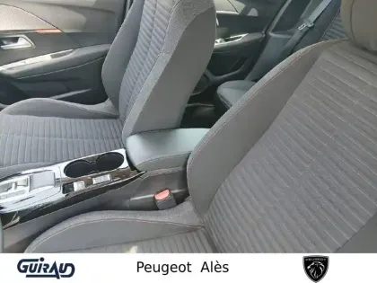 Photo 8 Peugeot 208  Electrique 50 kWh 136ch