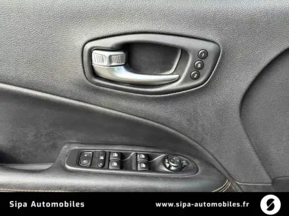 Photo 24 Jeep Compass  1.6 I MultiJet II 120 ch BVM6