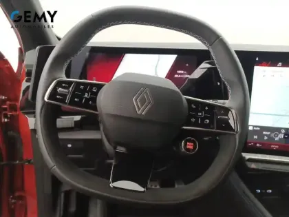 Photo 43 Renault Austral  E-Tech full hybrid 200 GSR2