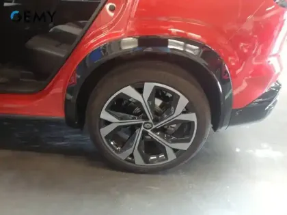 Photo 10 Renault Austral  E-Tech full hybrid 200 GSR2