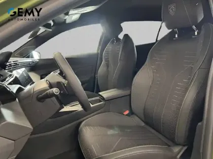 Photo 8 Peugeot 408  Hybrid 145 e-DCS6