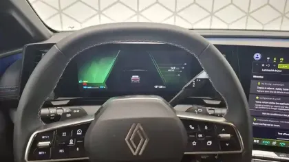 Photo 5 Renault Megane  E-Tech 220 ch autonomie confort