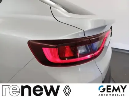 Photo 16 Renault Arkana  E-Tech hybride 145