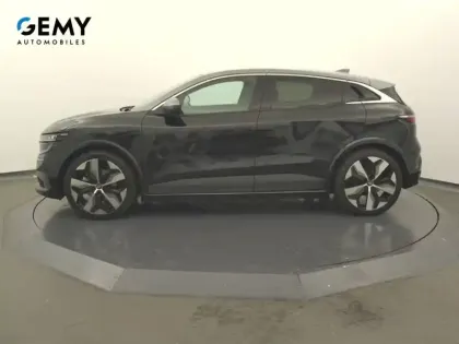 Photo 33 Renault Megane  E-Tech EV60 220 ch super charge