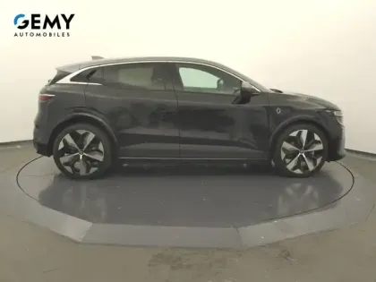 Photo 18 Renault Megane  E-Tech EV60 220 ch super charge