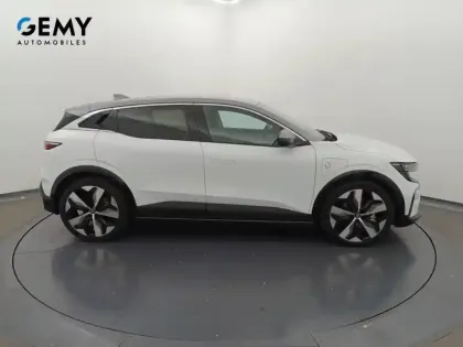 Photo 18 Renault Megane  E-Tech EV60 220 ch super charge