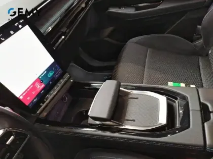 Photo 11 Renault Austral  E-Tech hybrid 200