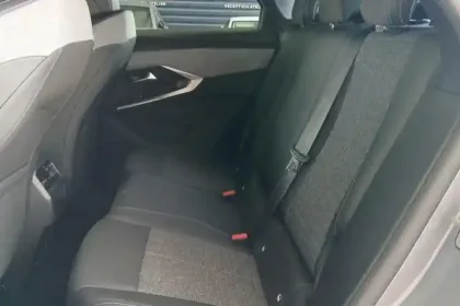 Photo 10 Peugeot 3008  Hybrid 145 e-DCS6