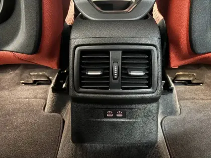 Photo 8 BMW X2  sDrive 18d 150 ch BVA8