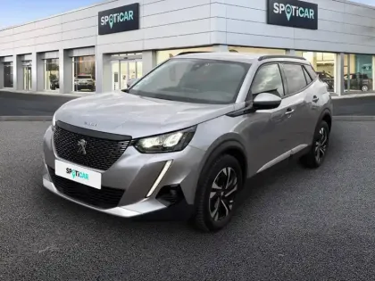 Photo 10 Peugeot 2008  PureTech 130 S&S BVM6