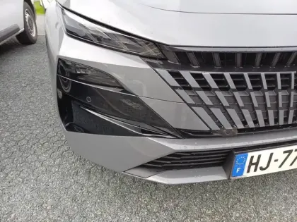 Photo 15 Peugeot 308  Hybrid 145 e-DCS6