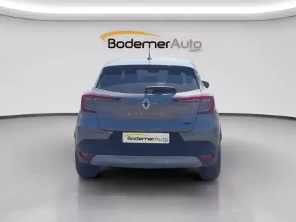 Photo 18 Renault Captur  E-Tech full hybrid 145