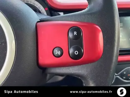 Photo 27 Renault Twingo  III SCe 75